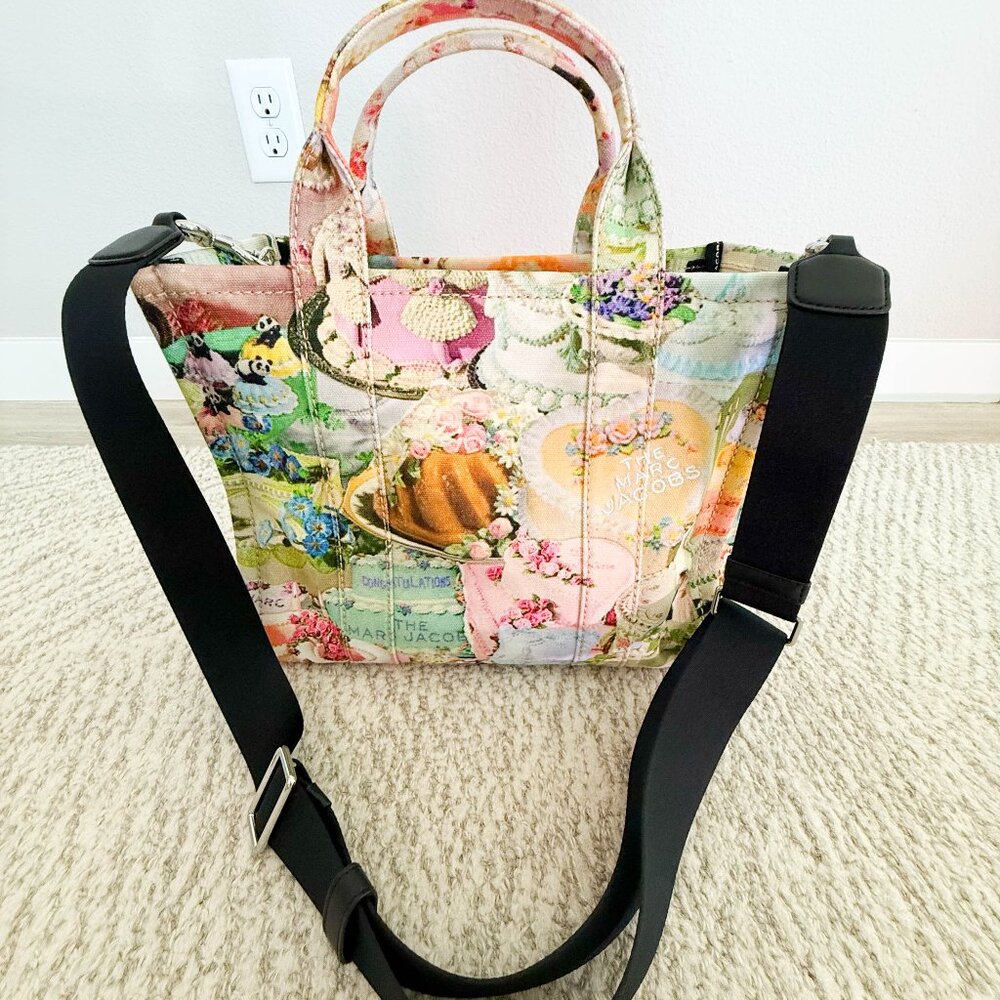 Marc Jacobs Cake Traveler Tote (Rare Find!) - Picture 7 of 9